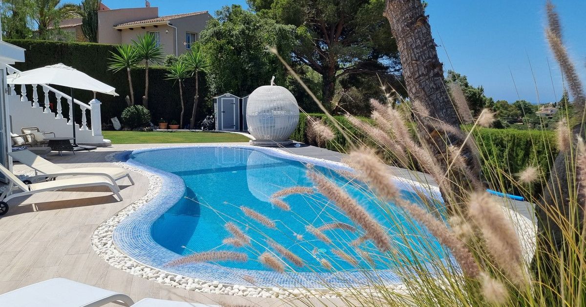 Freistehende Villa in Elviria, Elviria, 5/12