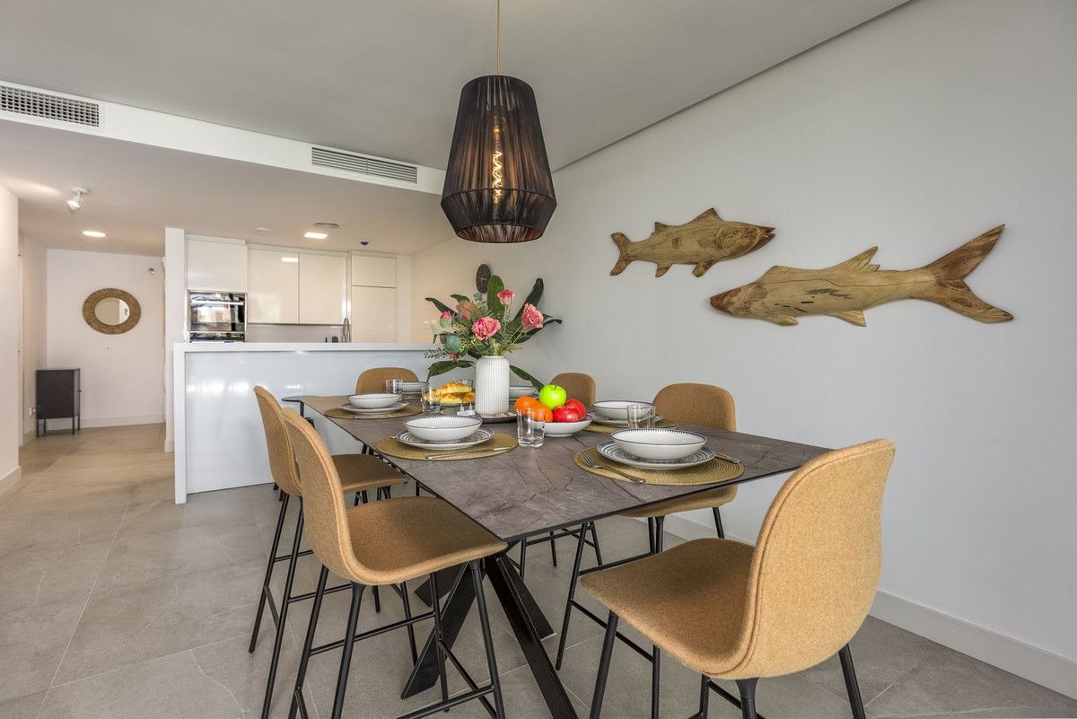Apartamento en Planta Baja en Cabopino, Cabopino, 6/12
