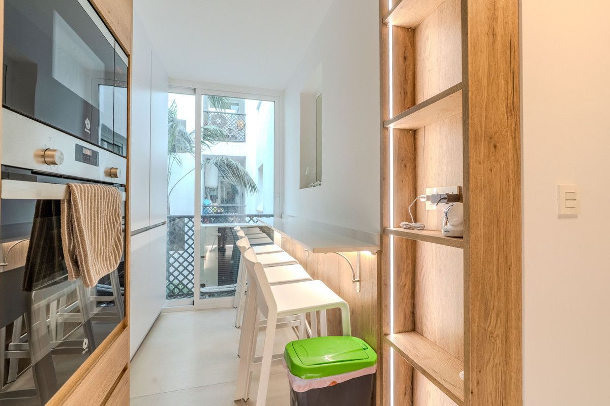 Appartement op de middelste verdieping in Puerto Banús, Puerto Banús, 10/12