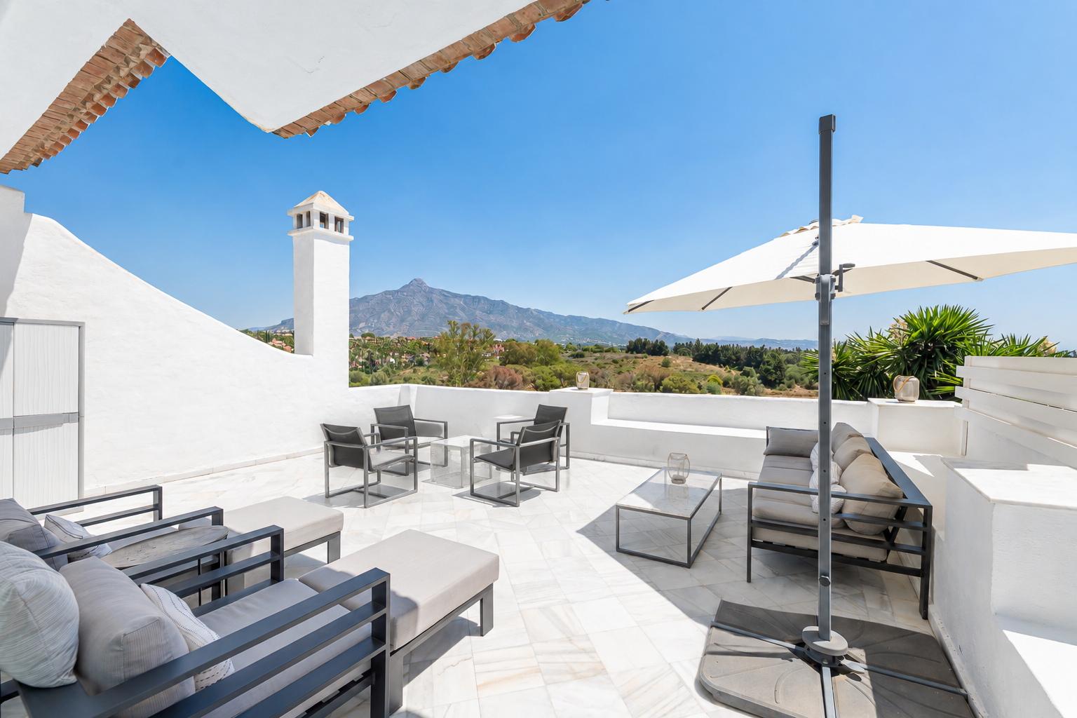 Maison de ville à Nueva Andalucia, Nueva Andalucia, 1/12