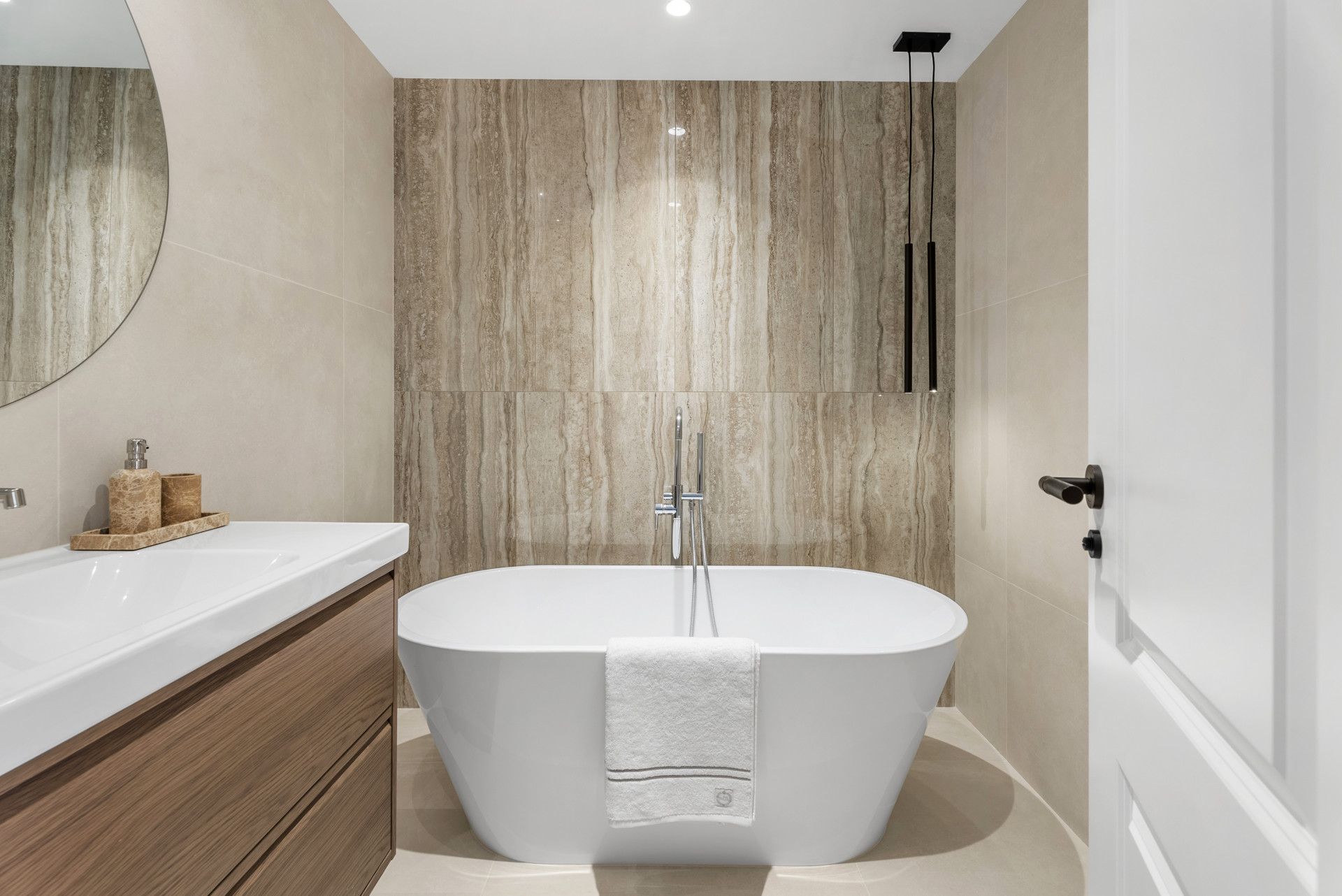 Appartement à Benahavis, Puerto del Almendro, Benahavis, 10/12