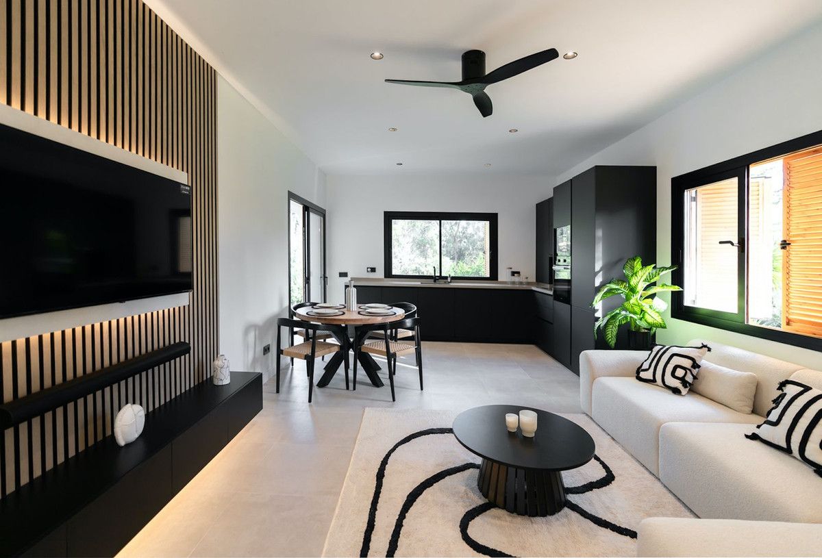Apartamento en Planta Baja en Nueva Andalucía, Nueva Andalucía, 12/12