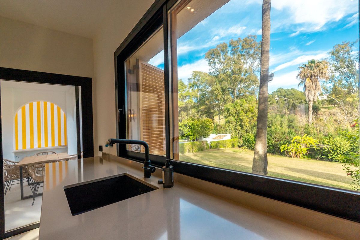 Apartamento en Planta Baja en Nueva Andalucía, Nueva Andalucía, 8/12