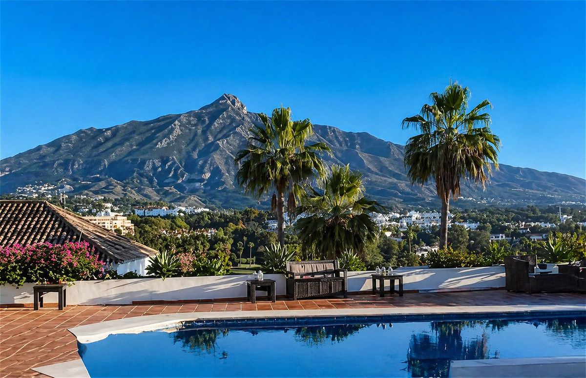 Fristående villa i Nueva Andalucía, Nueva Andalucía, 1/11