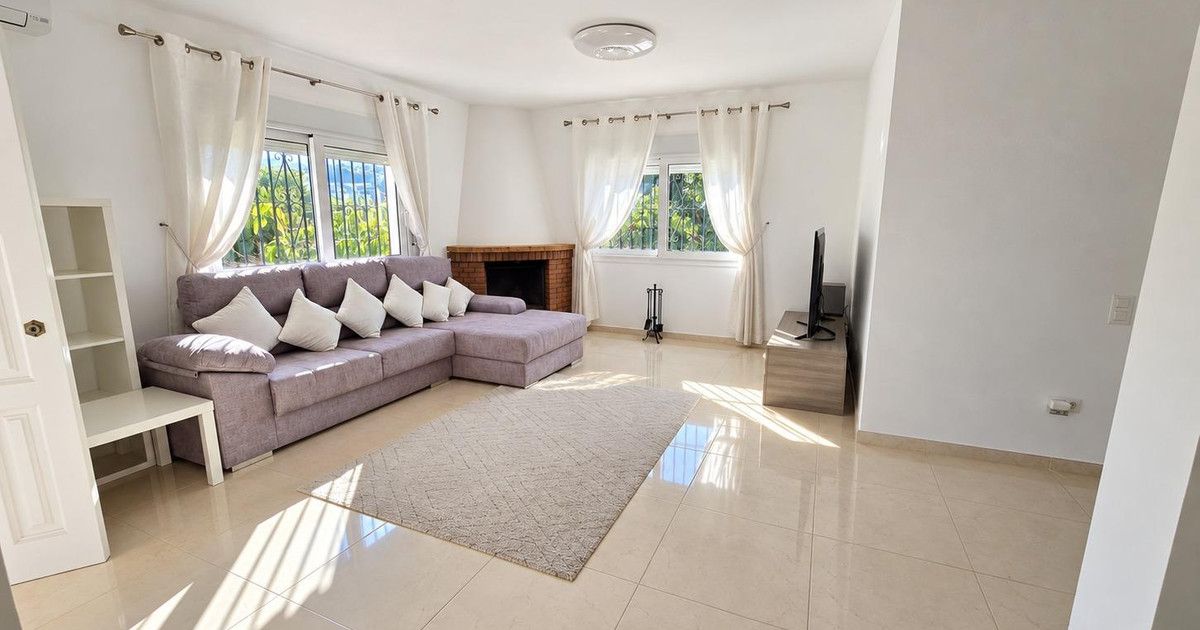 Villa independiente en Alhaurín de la Torre, Alhaurín de la Torre, 11/12