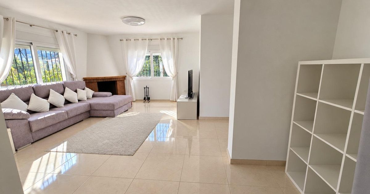 Villa independiente en Alhaurín de la Torre, Alhaurín de la Torre, 12/12