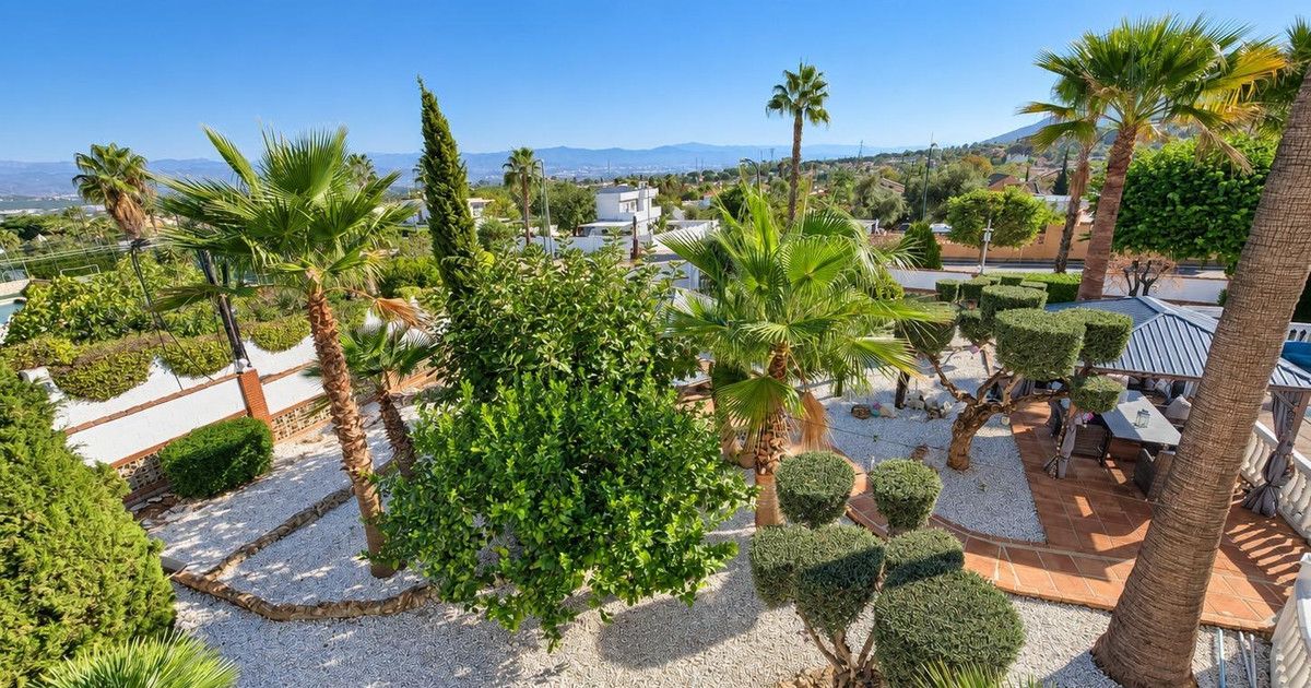 Villa independiente en Alhaurín de la Torre, Alhaurín de la Torre, 3/12