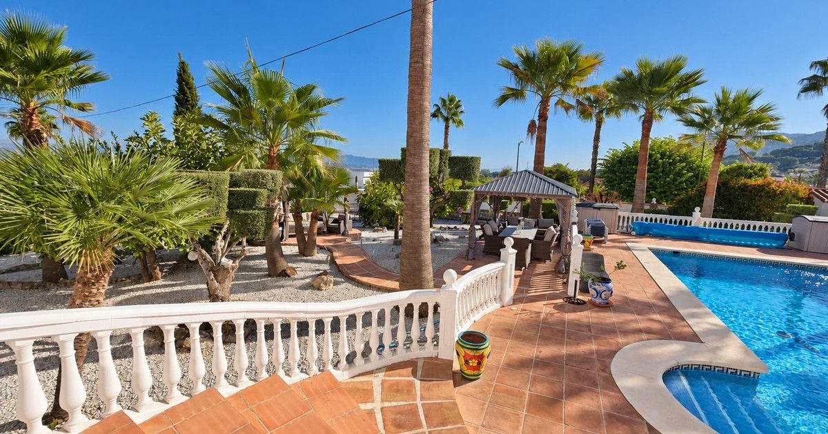 Villa independiente en Alhaurín de la Torre, Alhaurín de la Torre, 7/12