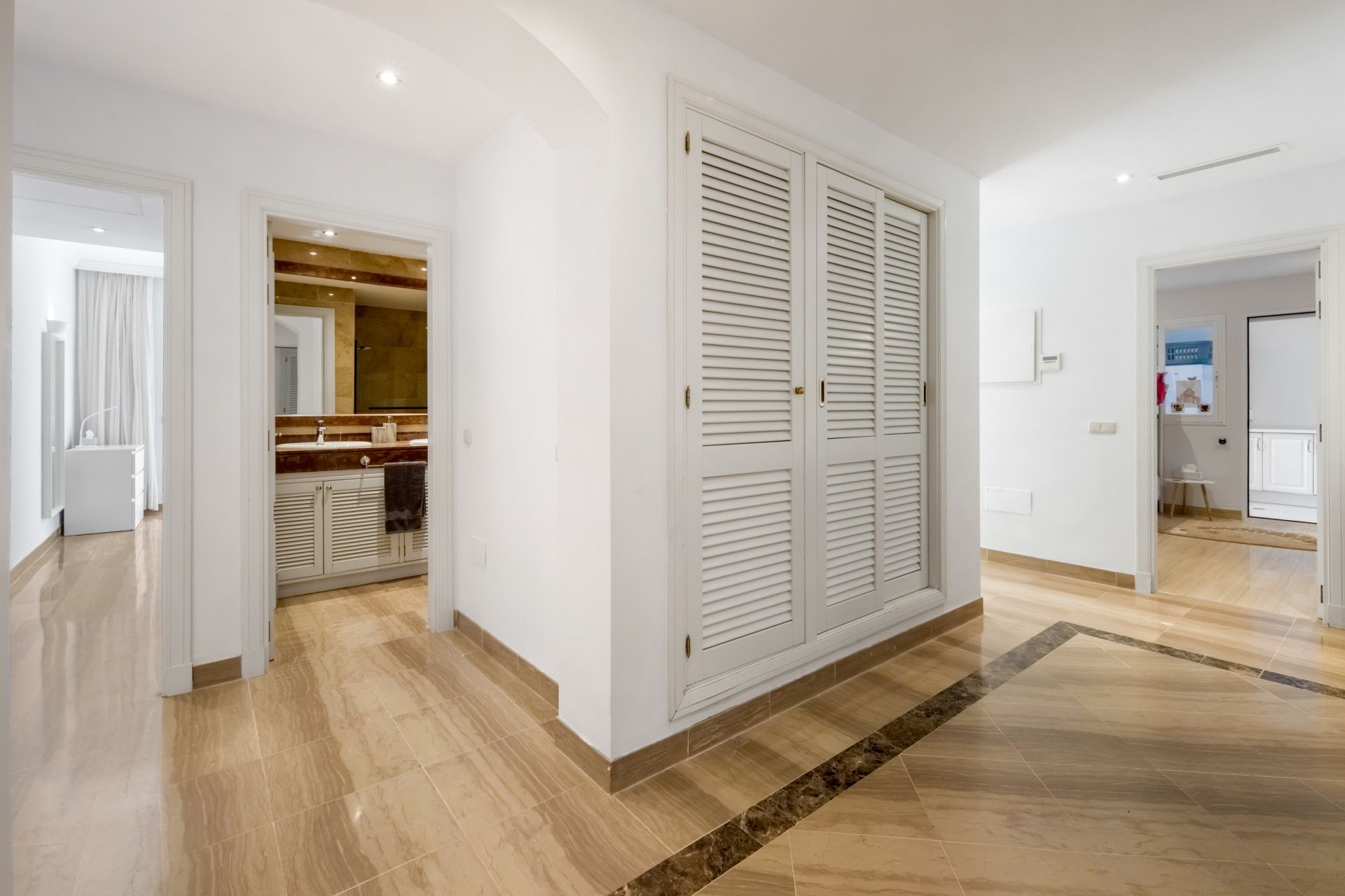 Apartament na parterze w Marbella East, Hacienda Elviria, Marbella East, 8/12