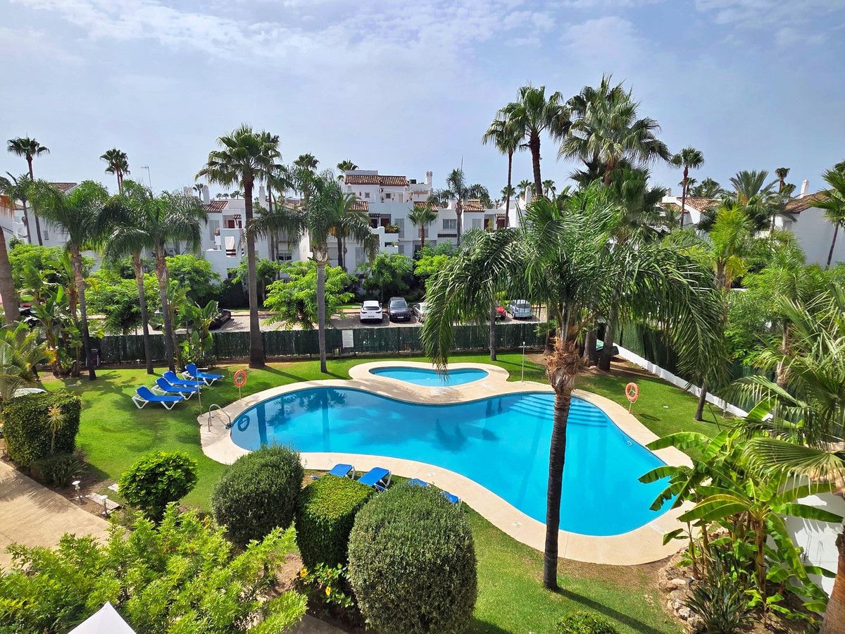 Middle Floor Apartment in Costalita, Costalita, 1/12