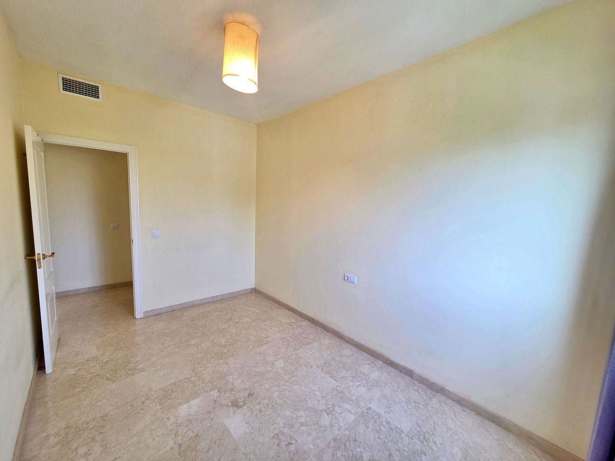 Middle Floor Apartment in Costalita, Costalita, 12/12