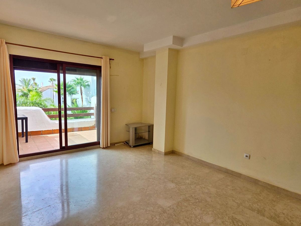 Middle Floor Apartment in Costalita, Costalita, 4/12