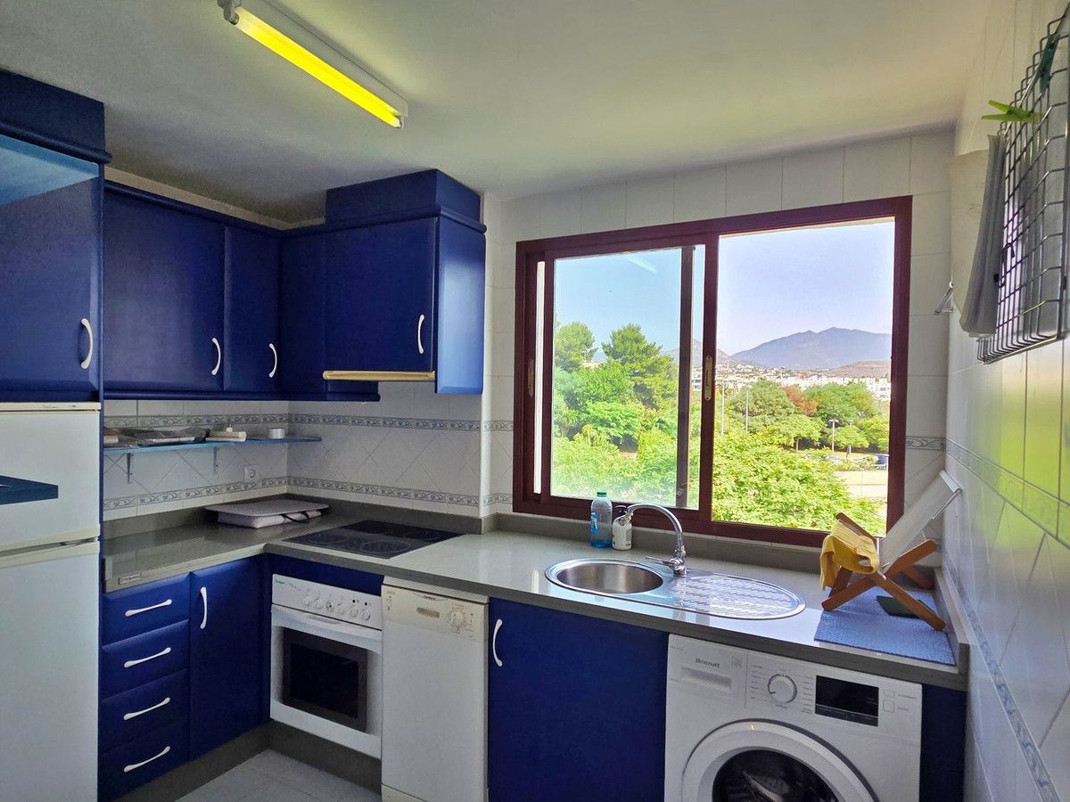Middle Floor Apartment in Costalita, Costalita, 6/12
