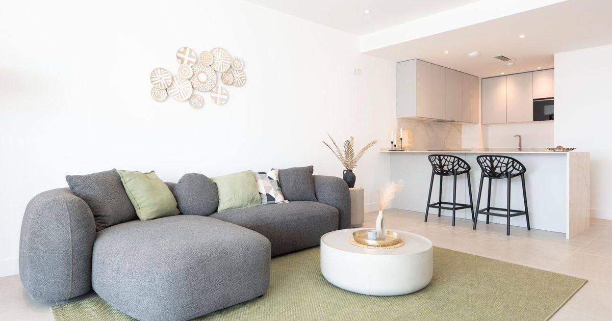 Middle Floor Apartment in Higueron, Higueron, 7/12