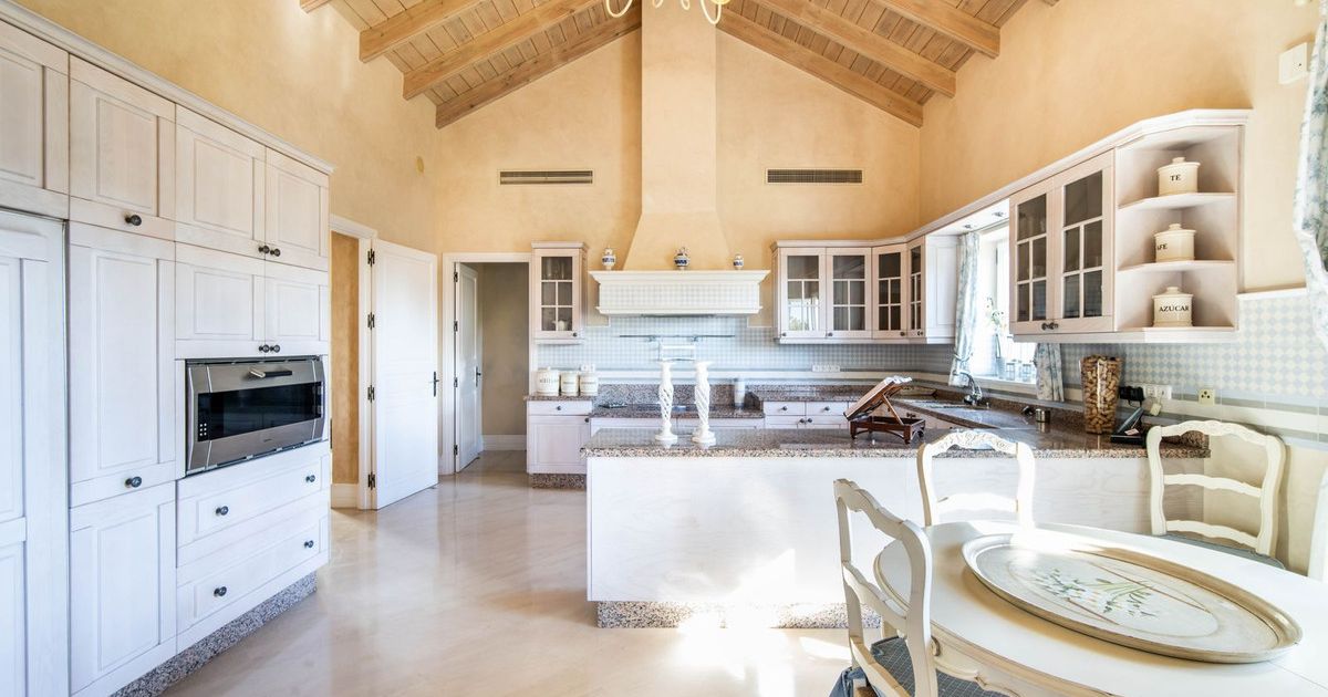 Fristående villa i Marbella, Marbella, 7/12