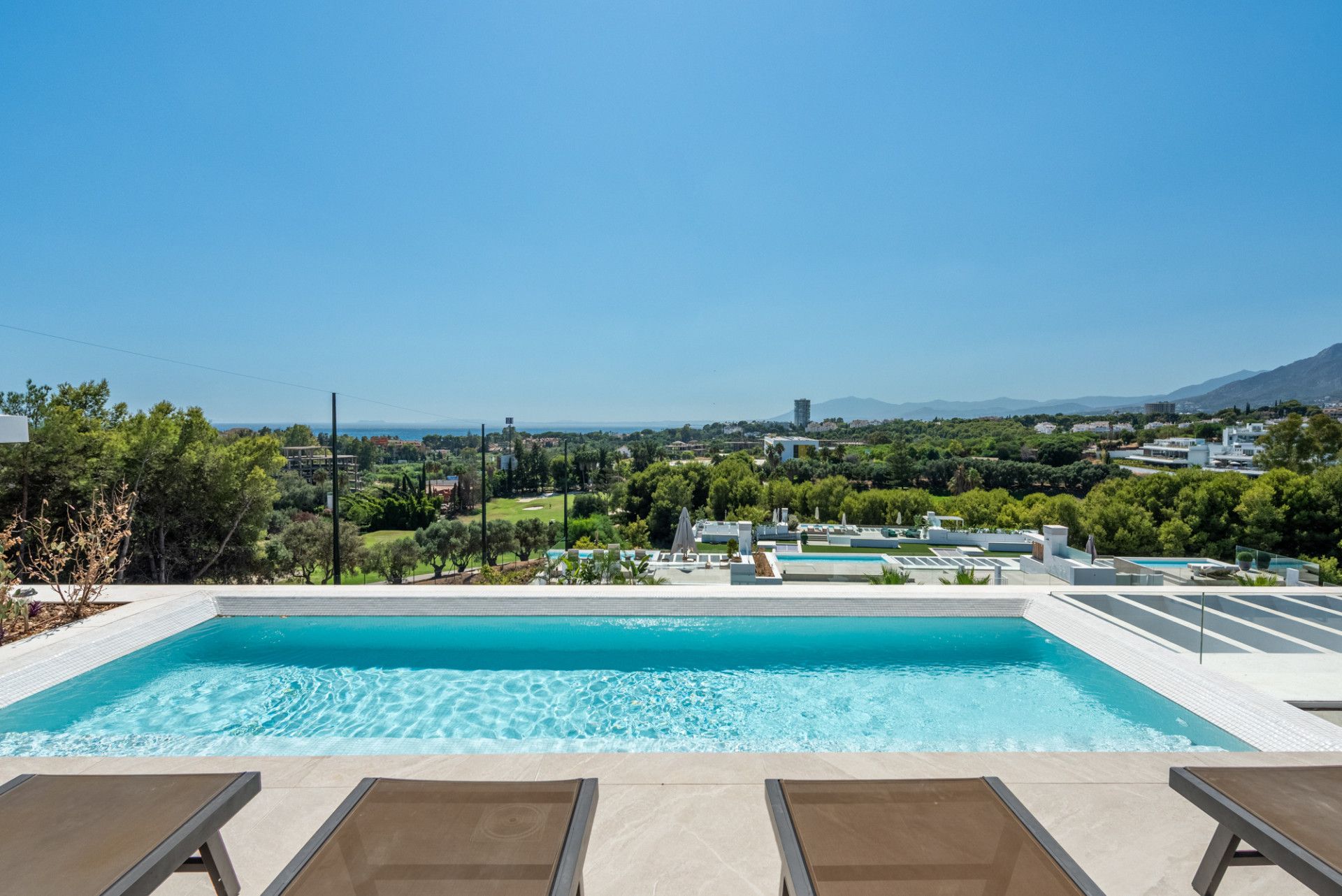 Penthouse à Marbella East, Santa Clara, Marbella East, 2/12
