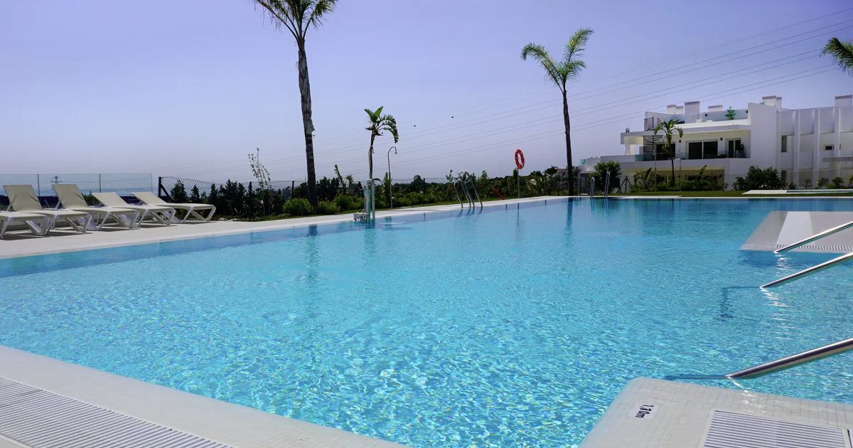 Apartment in Casares, Alcazaba Lagoon, Casares, 4/12