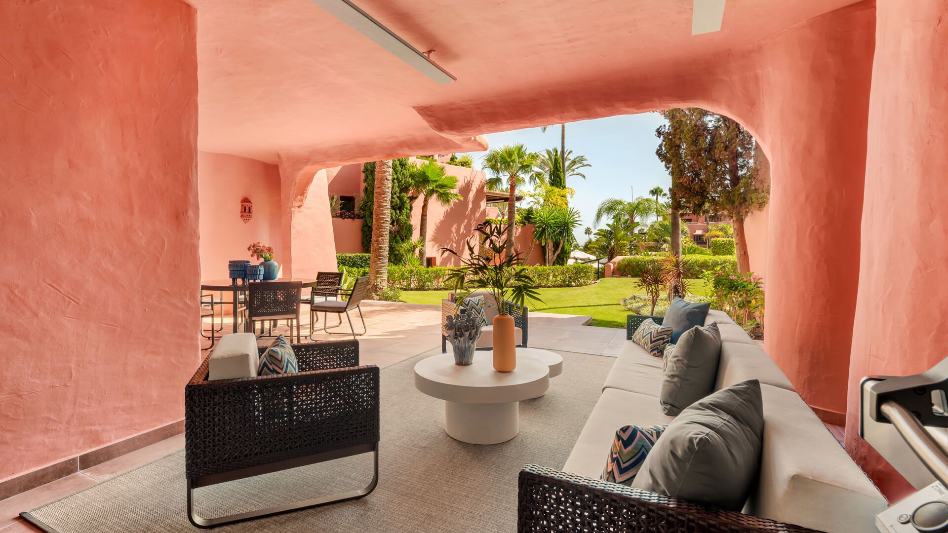 Ground Floor Apartment in Estepona, Torre Bermeja, Estepona, 1/12