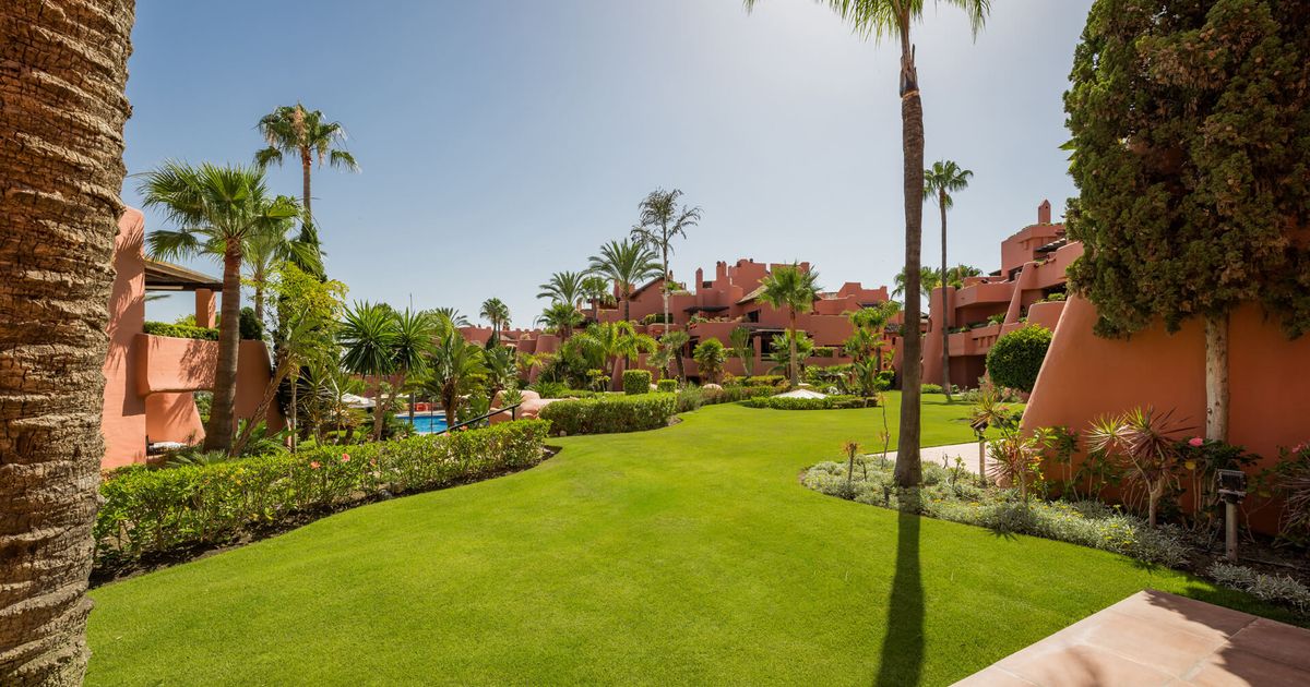 Ground Floor Apartment in Estepona, Torre Bermeja, Estepona, 2/12