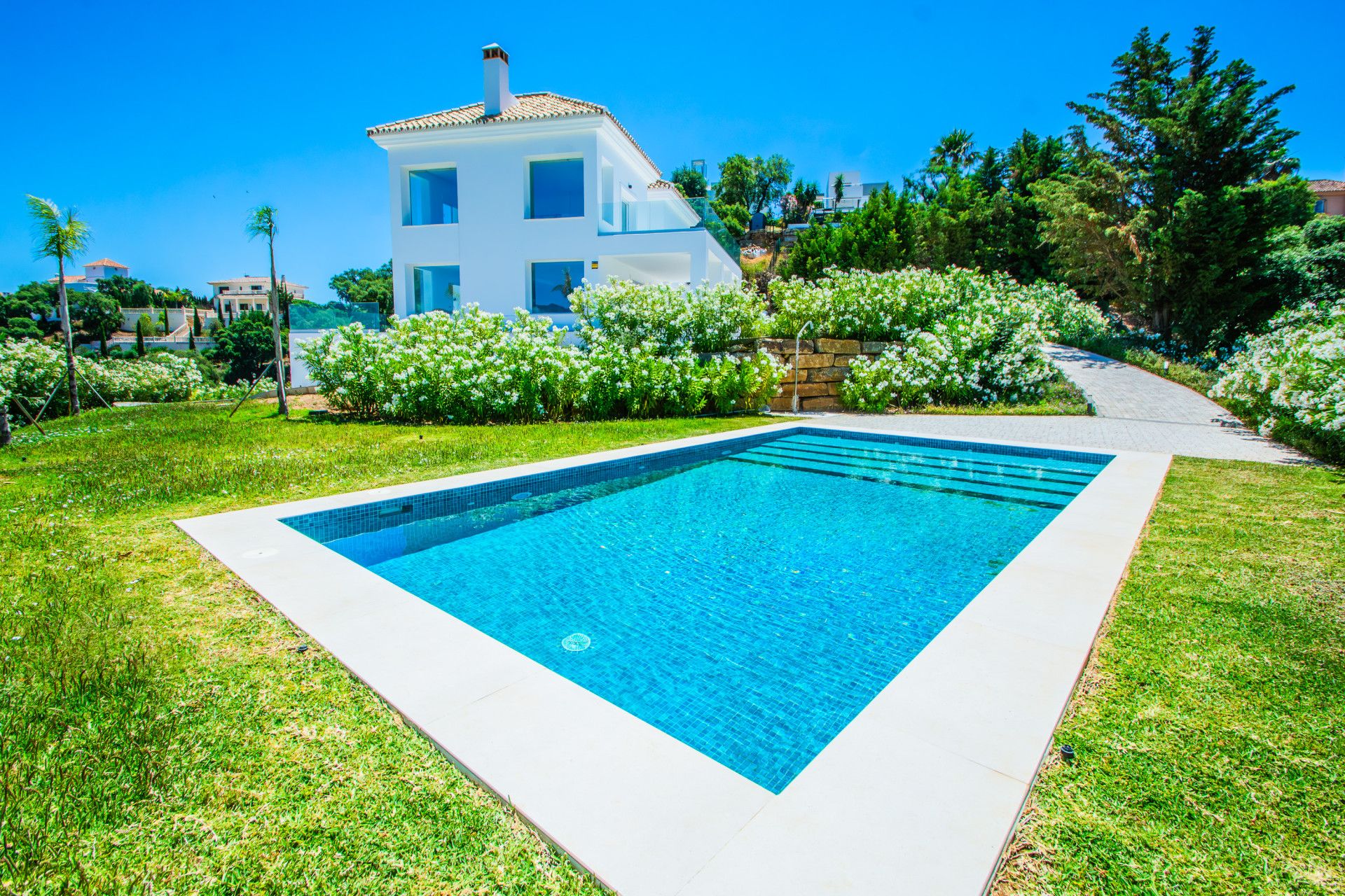 Villa in Marbella East, La Mairena, Marbella East, 4/12