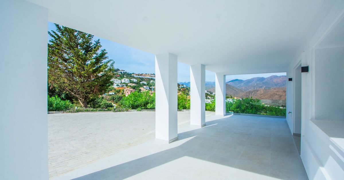 Villa in Marbella East, La Mairena, Marbella East, 5/12