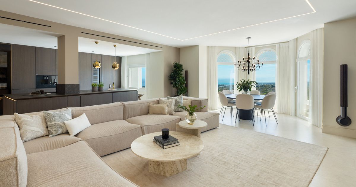 Penthouse en The Golden Mile, The Golden Mile, 3/12