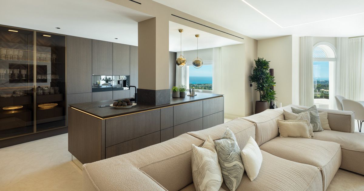 Penthouse en The Golden Mile, The Golden Mile, 5/12