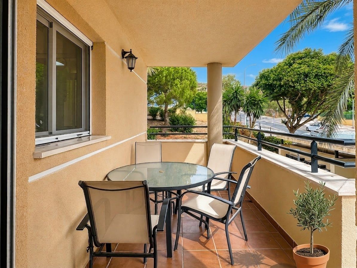 Middle Floor Apartment in Torremolinos, Torremolinos, 1/12