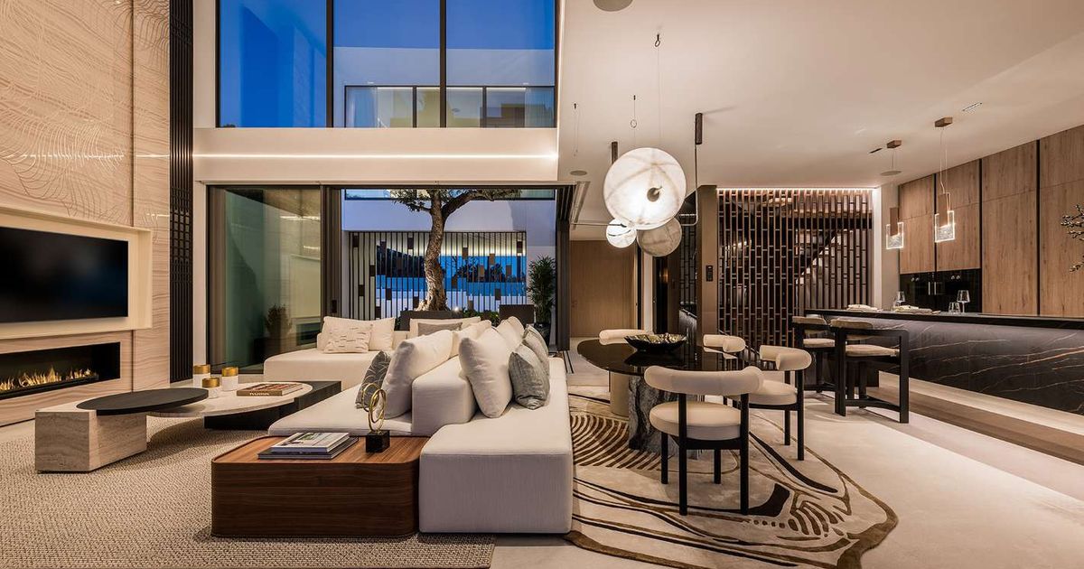 Villa in Marbella, Marbella, 12/12