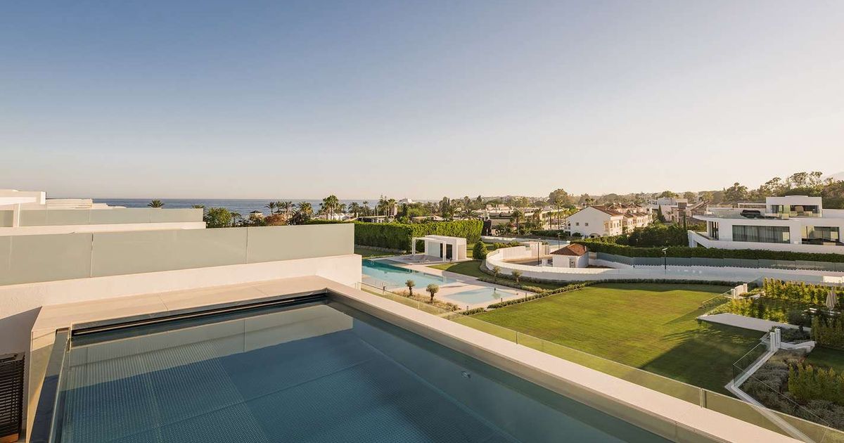 Villa in Marbella, Marbella, 3/12