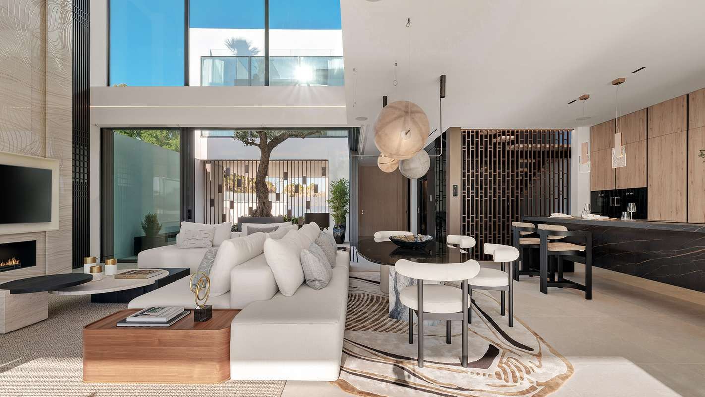 Villa in Marbella, Marbella, 6/12