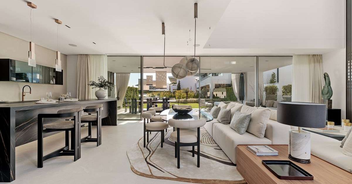 Villa in Marbella, Marbella, 9/12