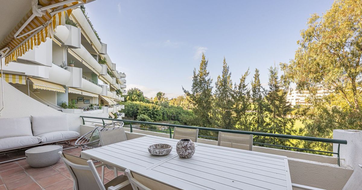 Wohnung in der mittleren Etage in Guadalmina Alta, Guadalmina Alta, 3/12