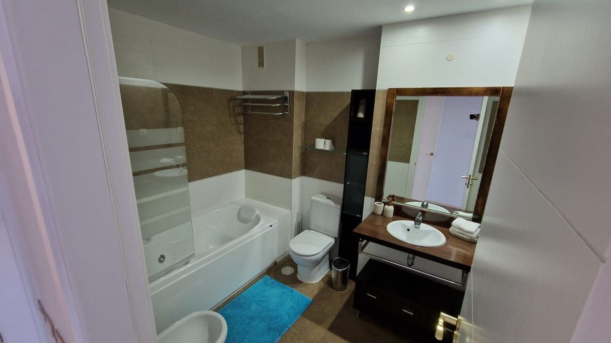 Apartment in der mittleren Etage in Benahavís, Benahavís, 12/12