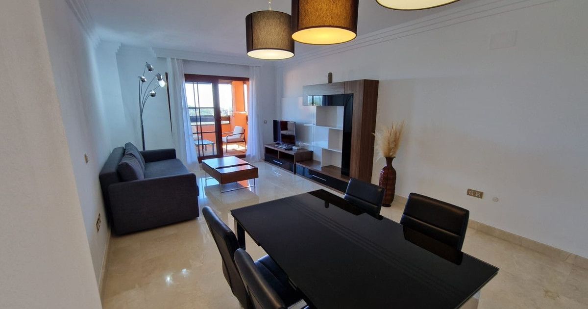 Apartment in der mittleren Etage in Benahavís, Benahavís, 7/12