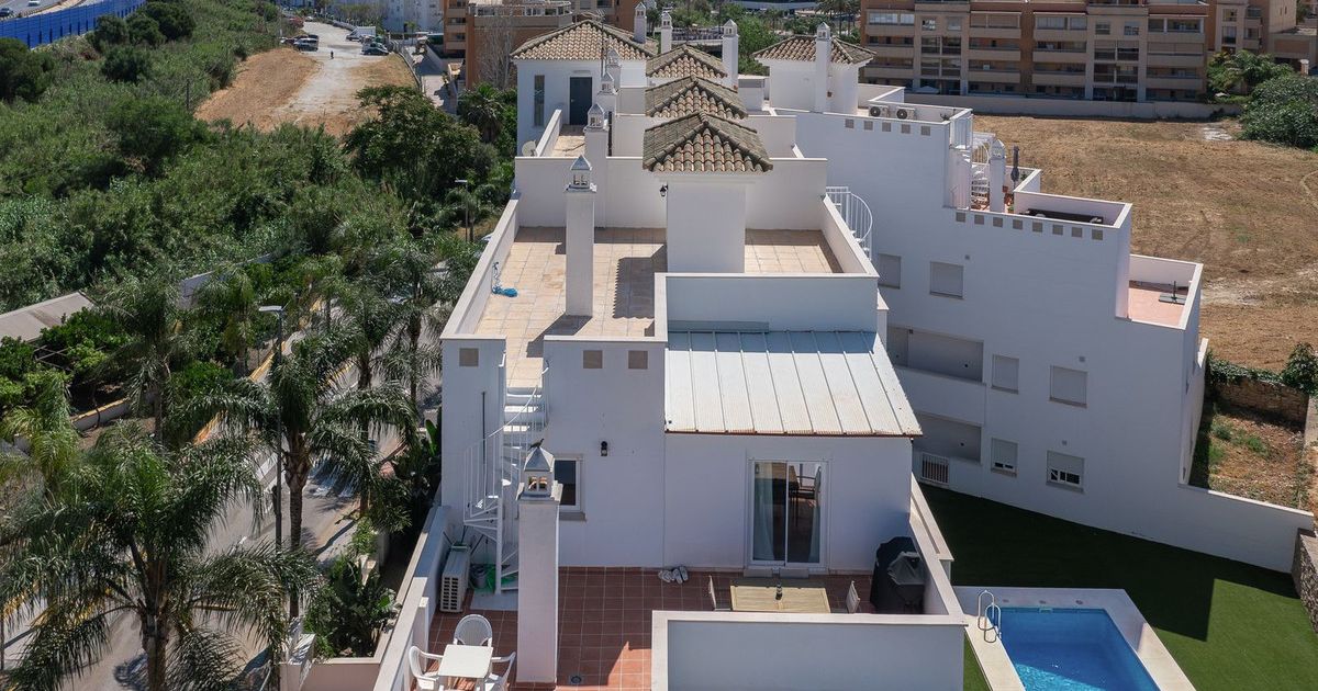 Apartament na ostatnim piętrze w Torremolinos, Torremolinos, 2/12