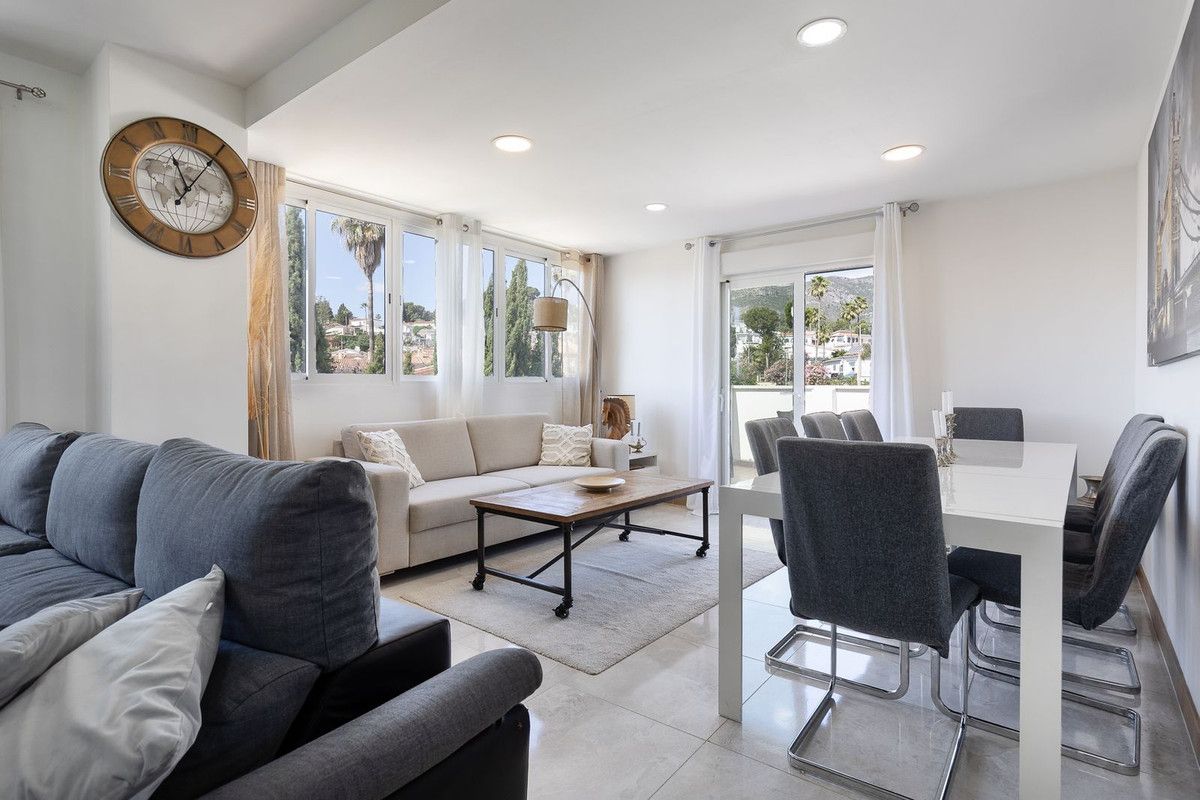Apartament na ostatnim piętrze w Torremolinos, Torremolinos, 6/12