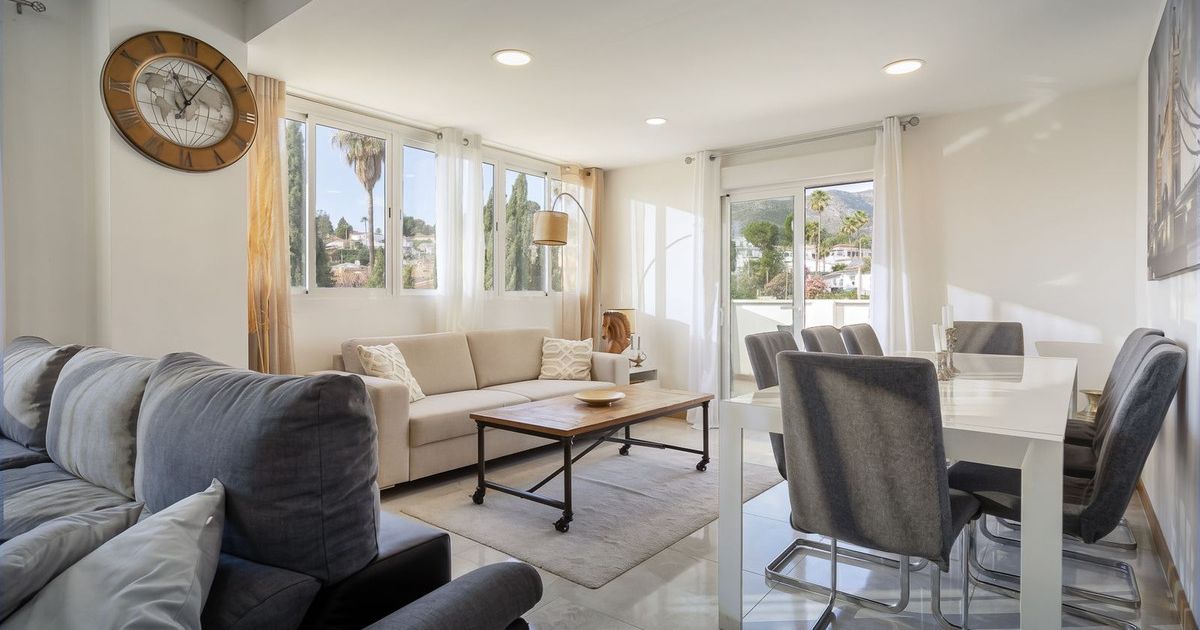 Apartament na ostatnim piętrze w Torremolinos, Torremolinos, 8/12