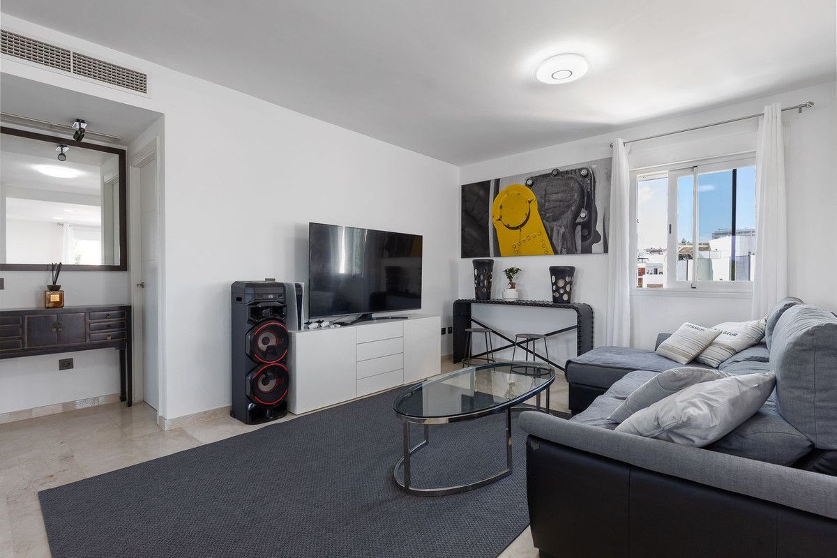 Apartament na ostatnim piętrze w Torremolinos, Torremolinos, 9/12