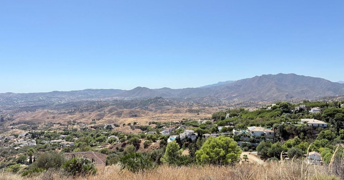 Działka budowlana w Mijas, Mijas, 3/12