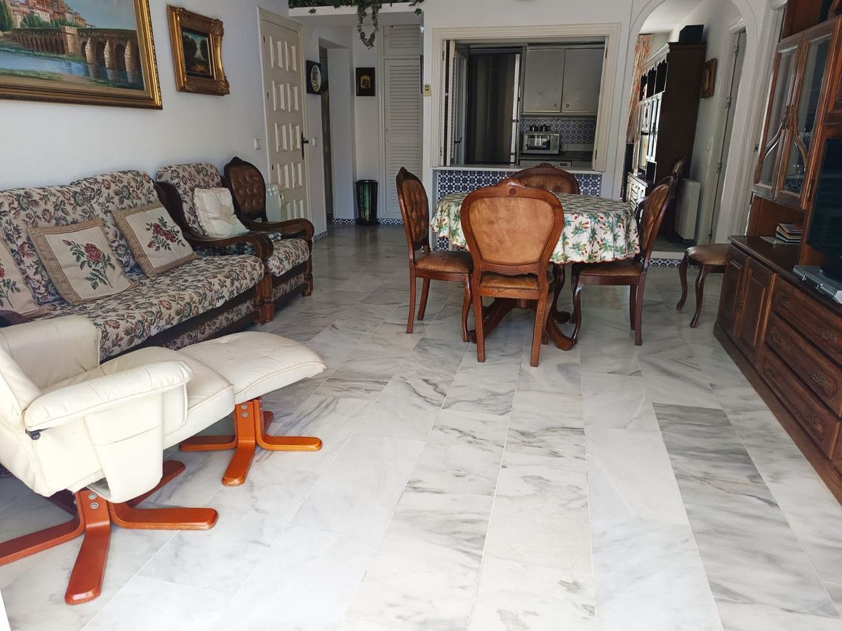 Квартира на среднем этаже в Fuengirola, Fuengirola, 5/12