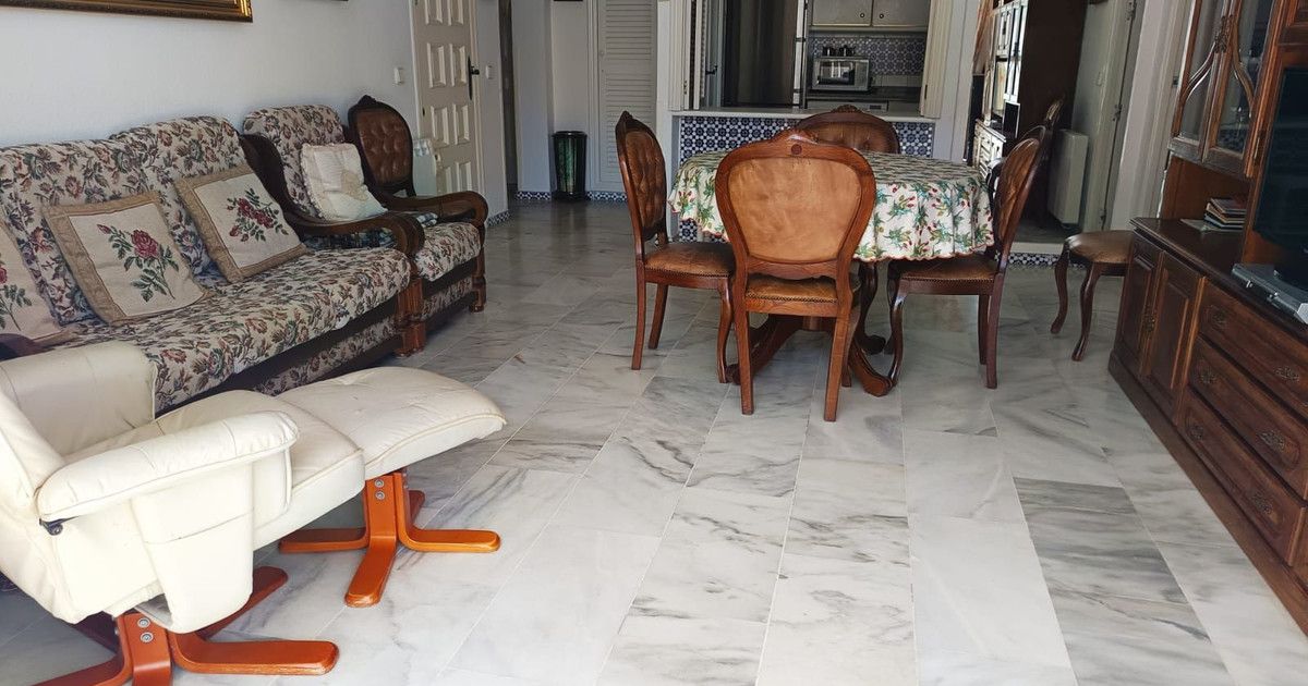 Квартира на среднем этаже в Fuengirola, Fuengirola, 5/12