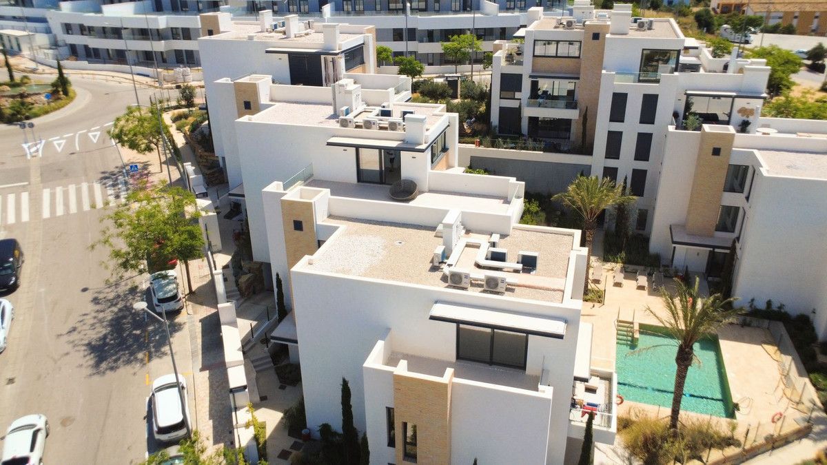 Apartment in der obersten Etage in Estepona, Estepona, 2/12