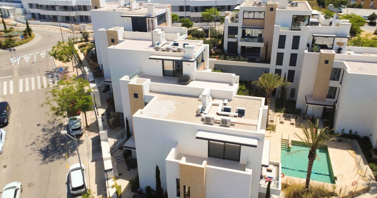 Apartment in der obersten Etage in Estepona, Estepona, 2/12