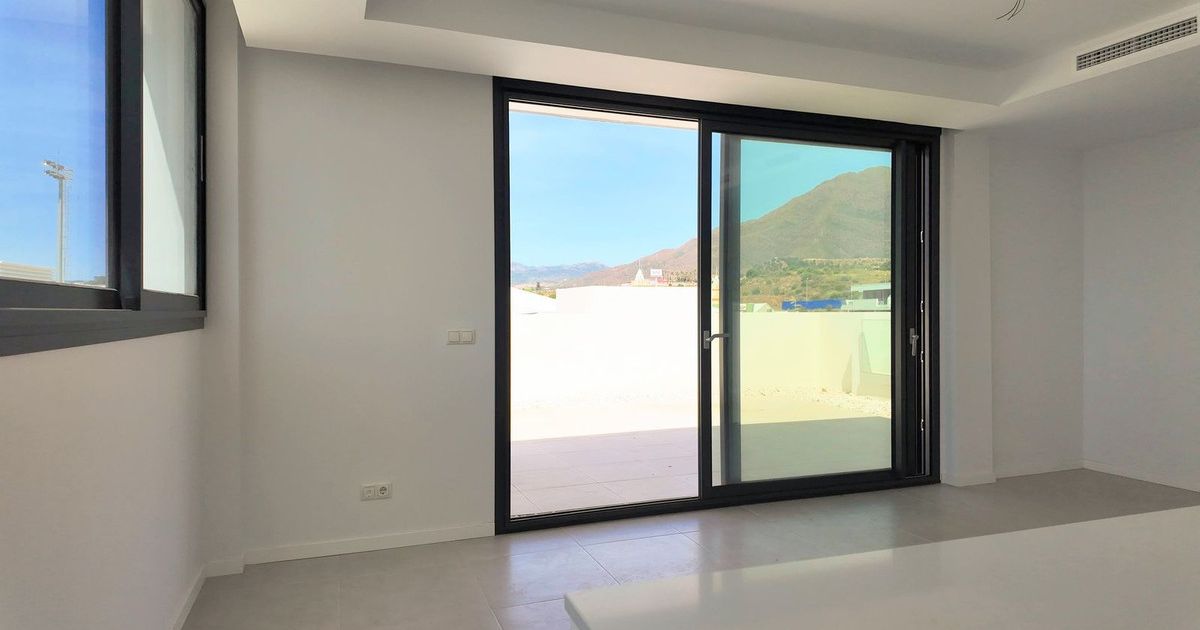 Apartment in der obersten Etage in Estepona, Estepona, 11/12