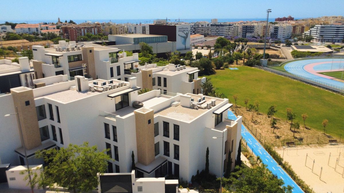 Apartment in der obersten Etage in Estepona, Estepona, 3/12