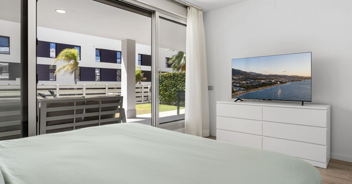 Ground Floor Apartment in Estepona, Cancelada, Estepona, 12/12