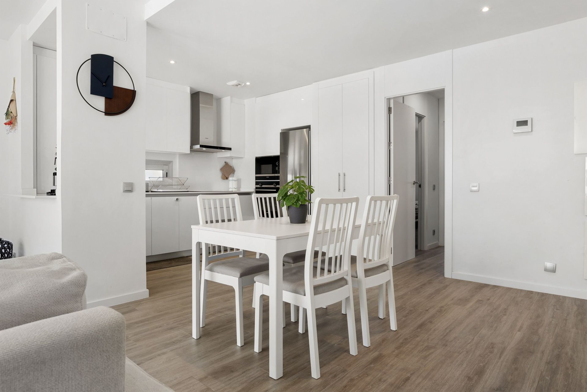 Ground Floor Apartment in Estepona, Cancelada, Estepona, 6/12