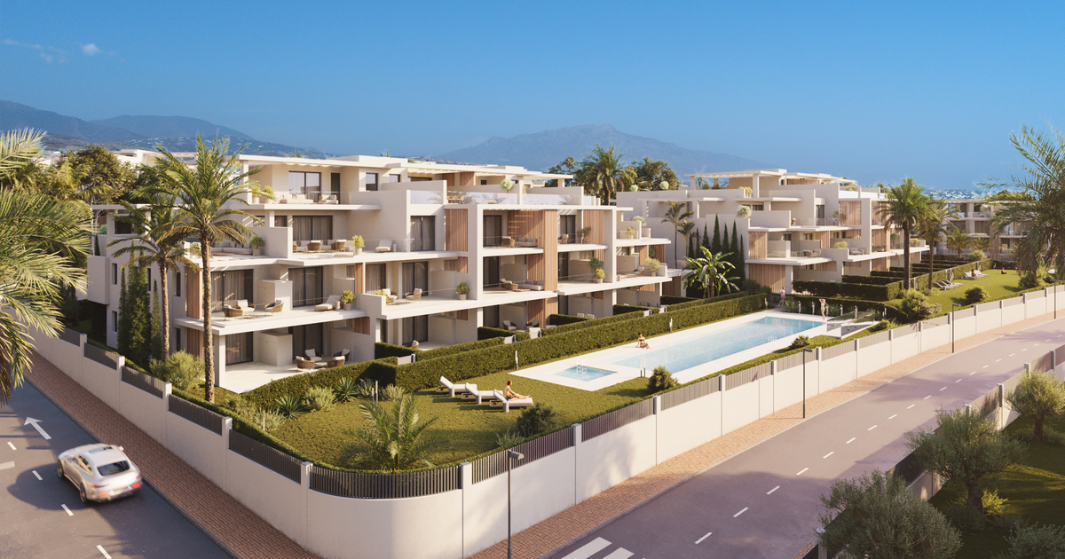 Penthouse in Estepona, New Golden Mile, Estepona, 2/12