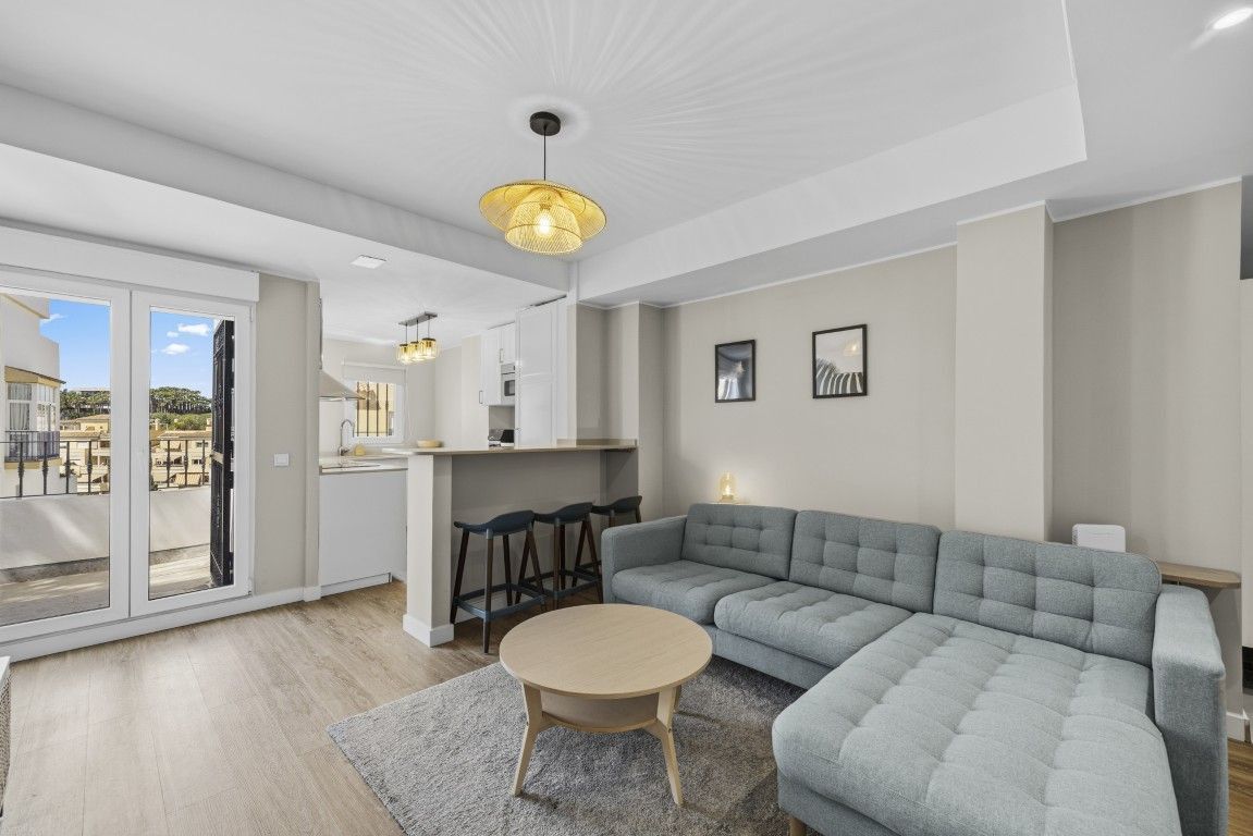 Appartement au premier étage à Benalmadena, Benalmadena, 2/12